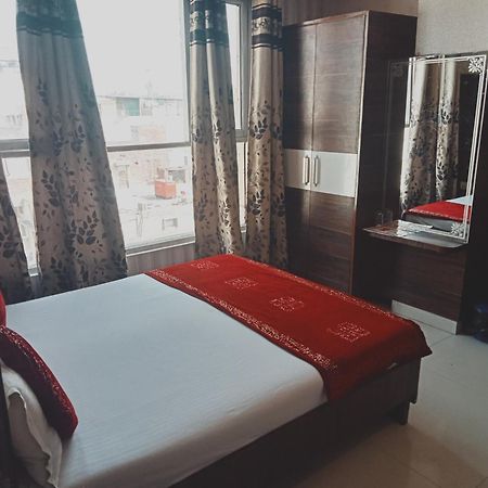 Hotel Robin Inn أمريتسار المظهر الخارجي الصورة
