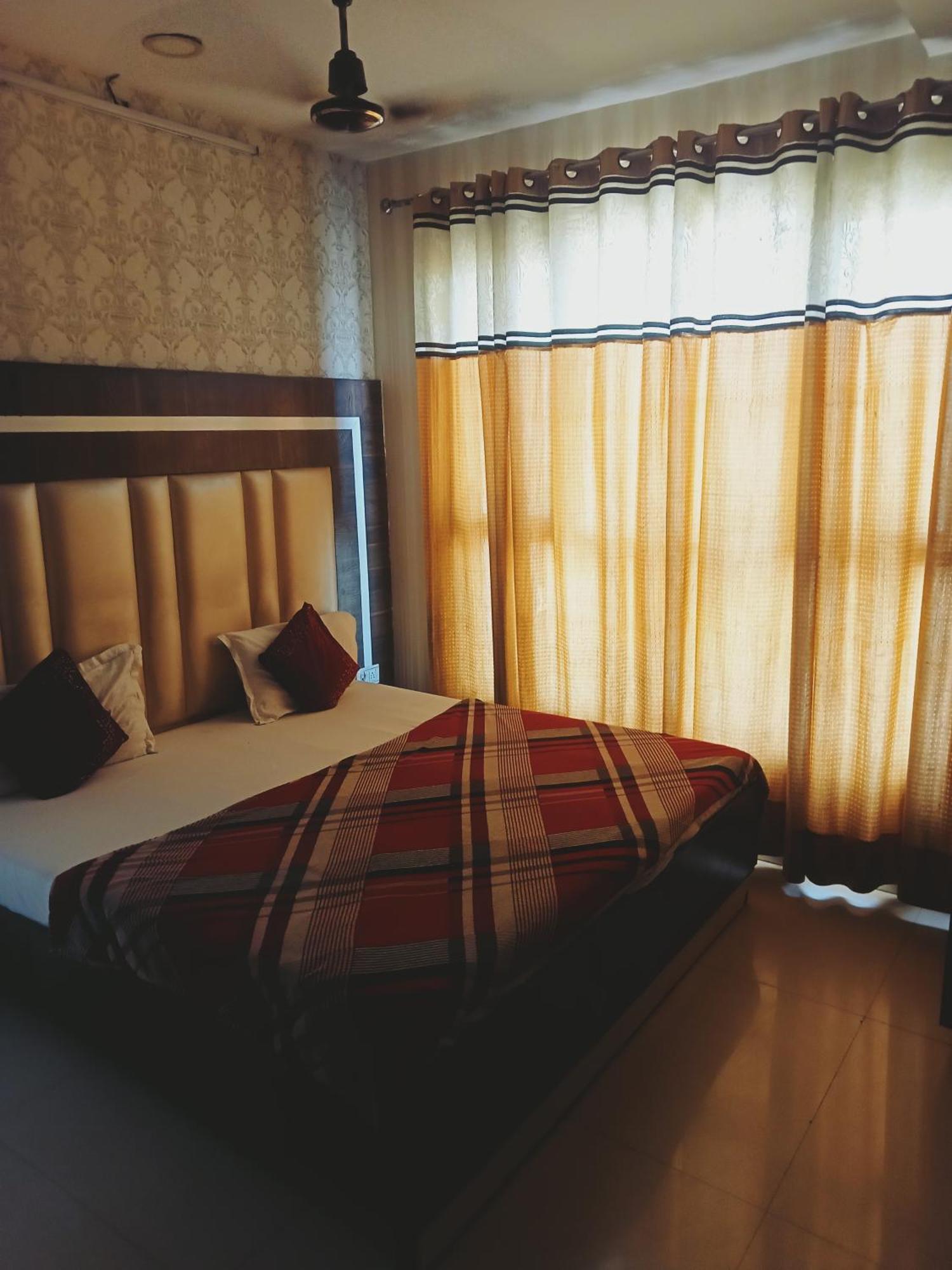 Hotel Robin Inn أمريتسار المظهر الخارجي الصورة